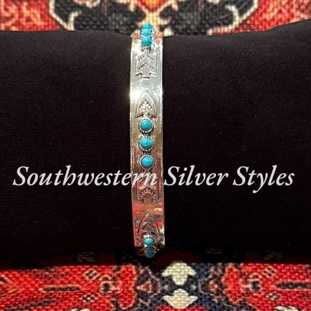 Southwestern Turquoise Howlite Boho Urban Cowgirl Silver Plated Cuff Bracelet